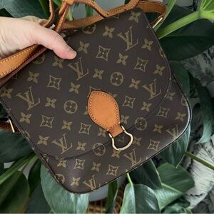 S̆ŎL̆D̆ Authentic: Vintage, Louis Vuitton Saint Cloud GM Shoulder/ Crossbody